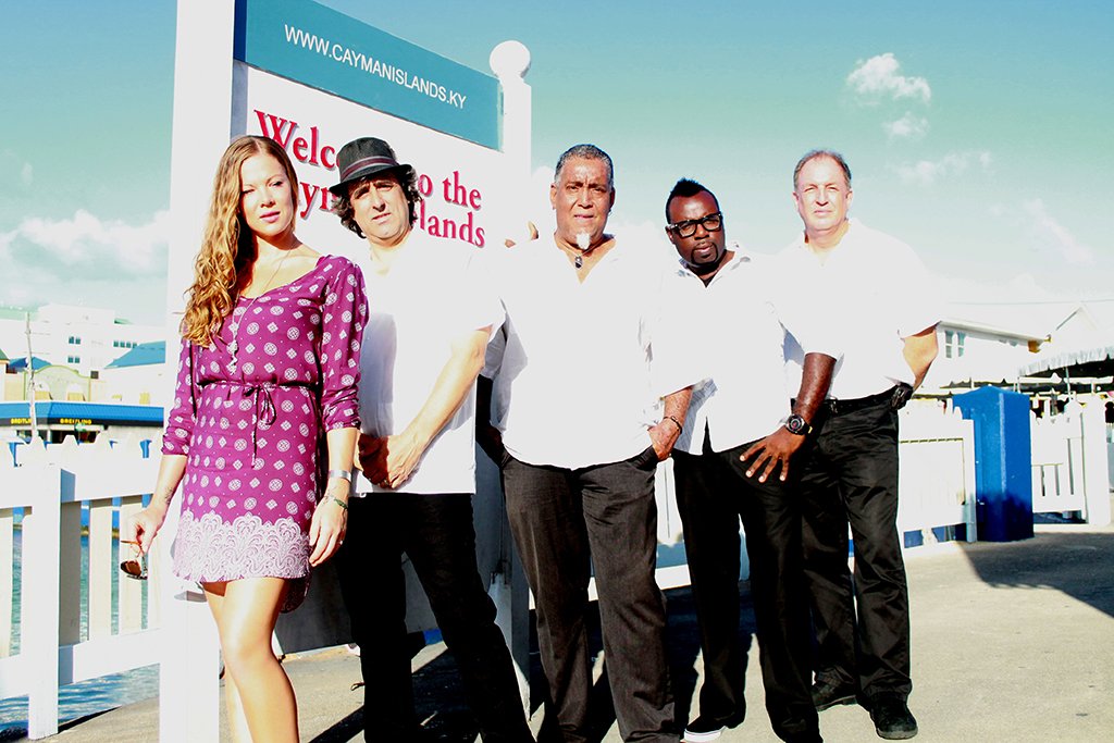 Cayman’s Own ‘7 Miles Long’ to provide entertainment at 2017 Breast Cancer Gala Dinner